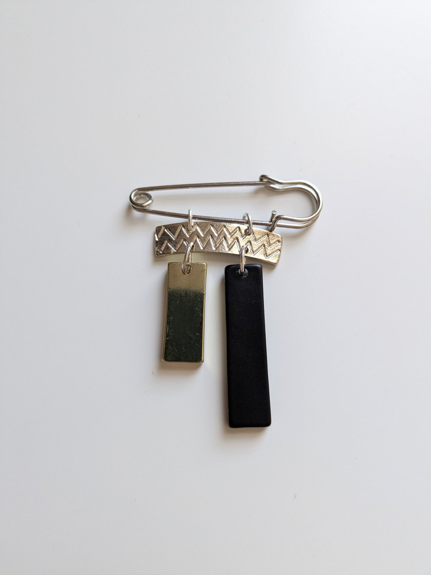 Double Bar Charm Pin Brooch