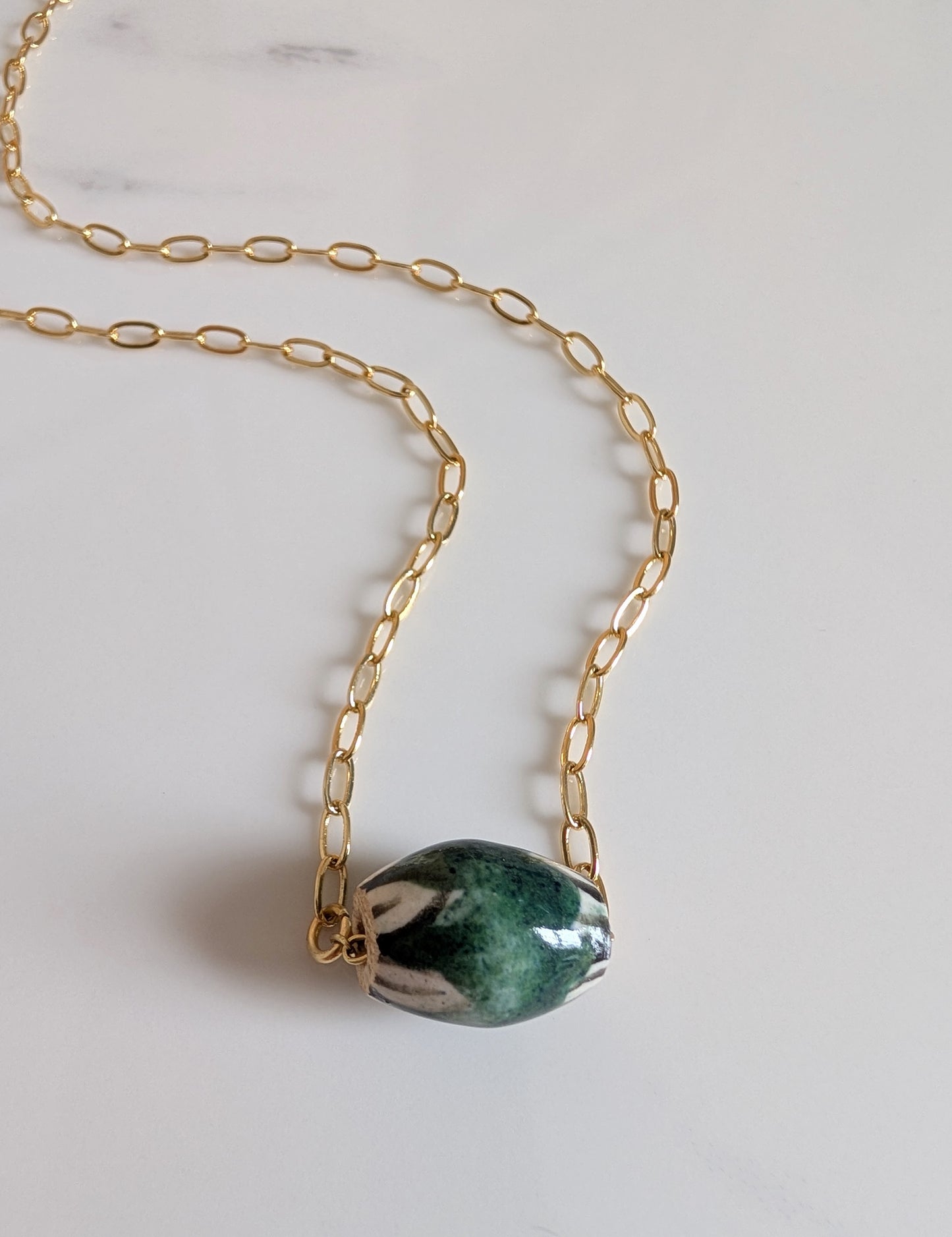 Elegant Green Ceramic Bead Necklace